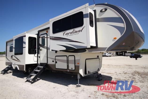 Forest River Cardinal Fifth Wheel