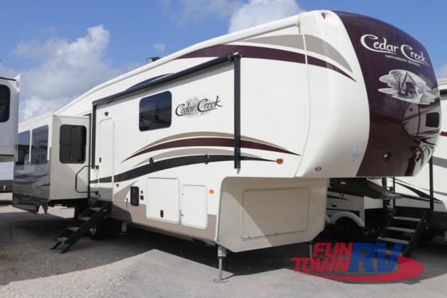 Forest River Cedar Creek Hathaway Edition Fifth Wheel