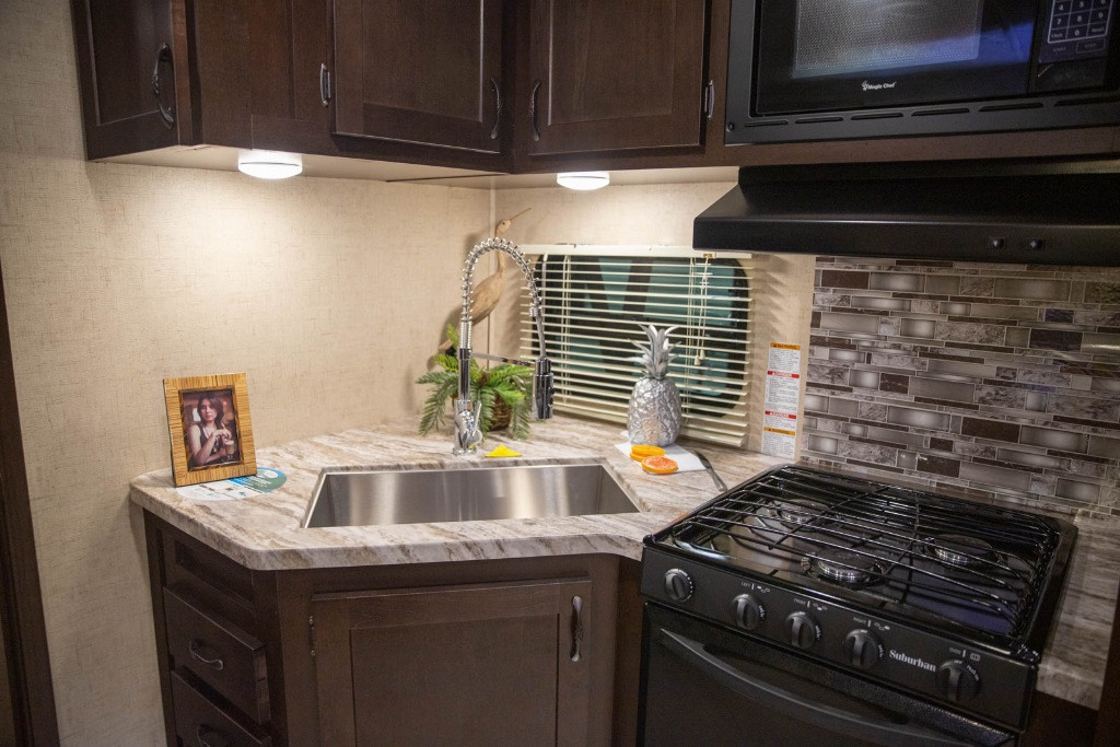 della terra kitchen